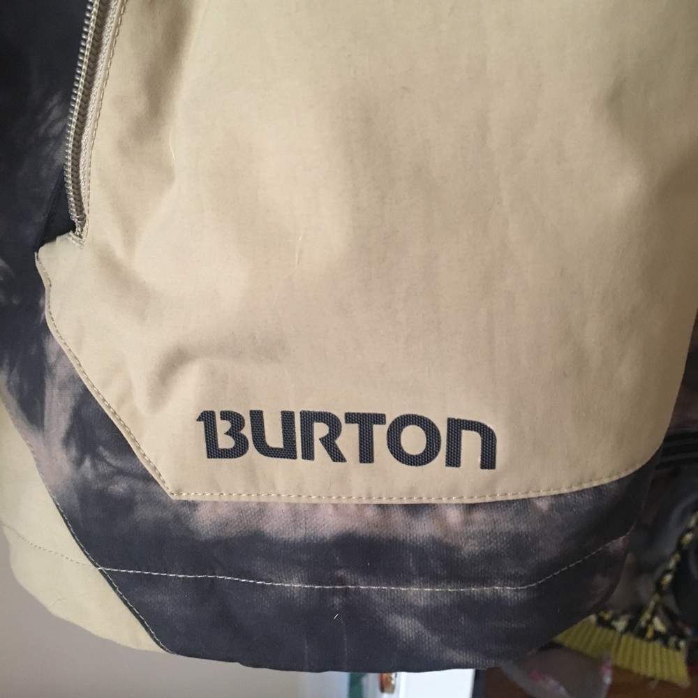 Burton snowboard jacket